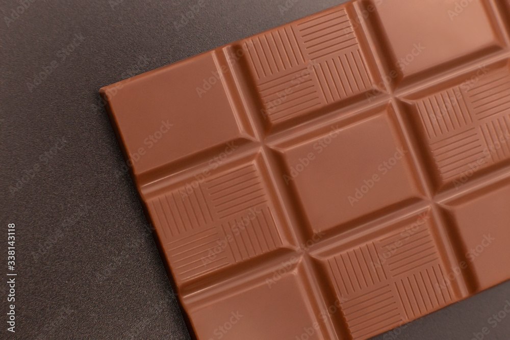Fototapeta premium Beautiful chocolate on a dark background