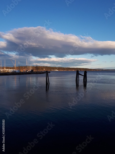 Spring sunset over the water - Lysaker 