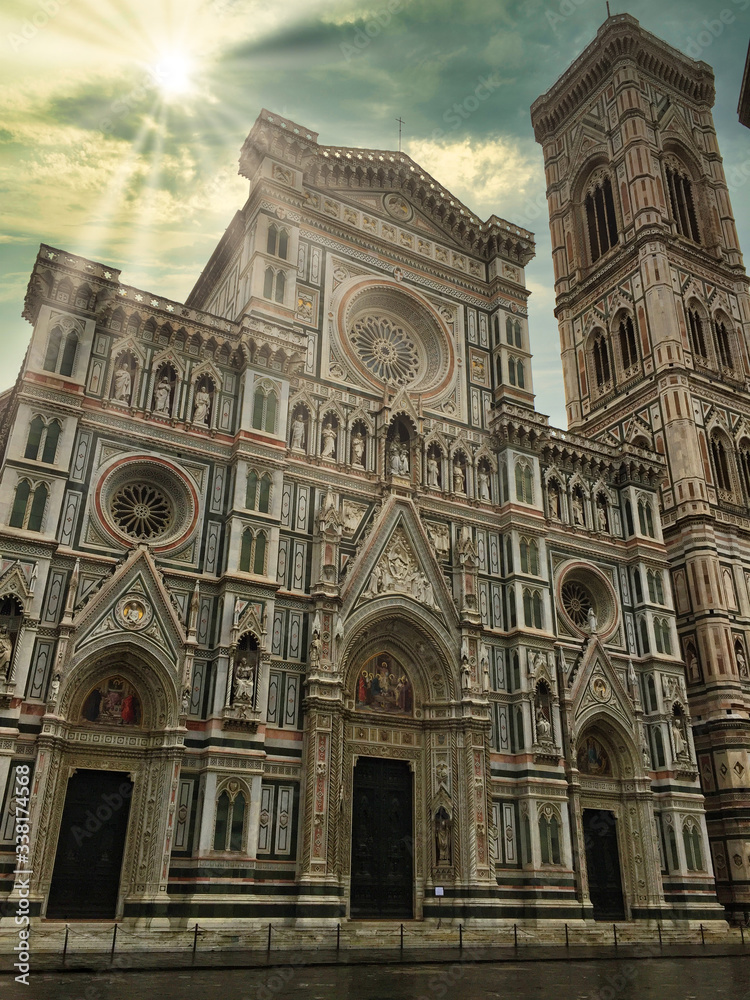Catedral de santa Maria del Fiori en Florencia, Italia (Il Duomo)