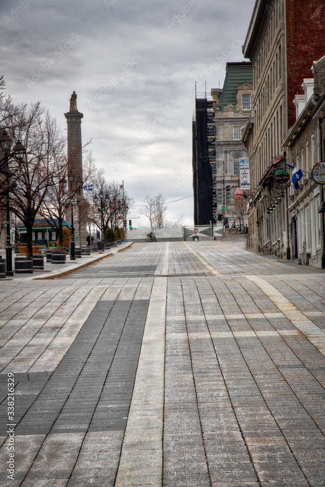 Place Jacques-Cartier English: Jacques Cartier square is a square located in Old Montreal, Quebec, Canada. It is an entrance to the Old Port of Montreal.