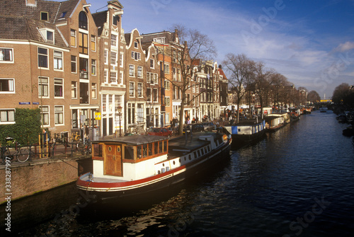 Canals and houseboats in Amsterdam, Holland © spiritofamerica