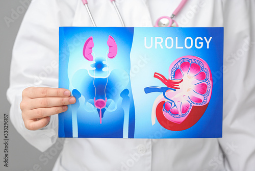 Doctor holding paper with p...