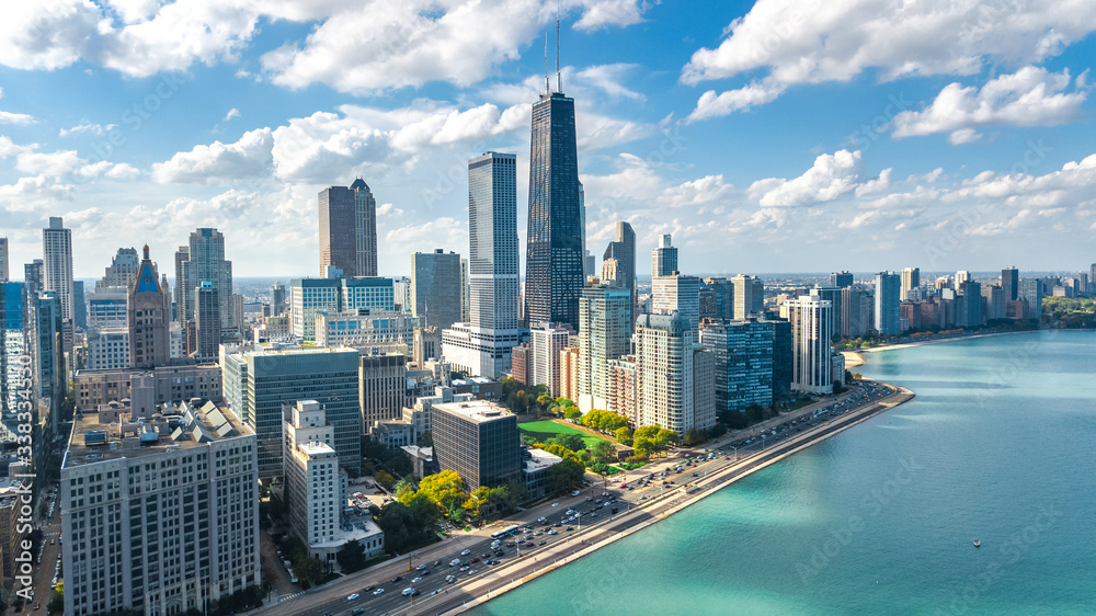 Naklejka premium Chicago skyline widok z lotu ptaka drone z góry, wieżowce w centrum Chicago i panoramę miasta Michigan, Illinois, USA