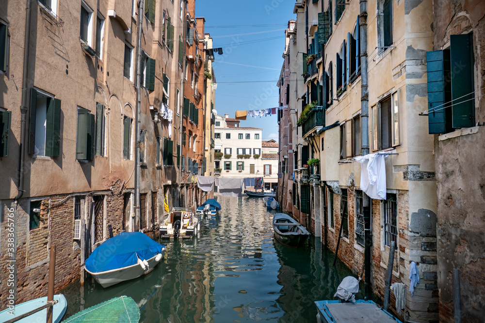 Venezia (Veneto) - Panorami e particolari della città a colori