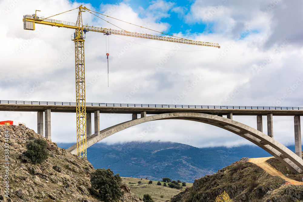 Crane and scaffolding structures intended for the construction of a bridge in Spain Crane and scaffolding structures intended for the construction of a bridge in Spain