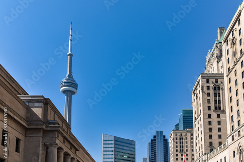 Emblematic buildings of the Toronto skyline, on a sunny day with blue skies. Toronto, Ontario, Canada