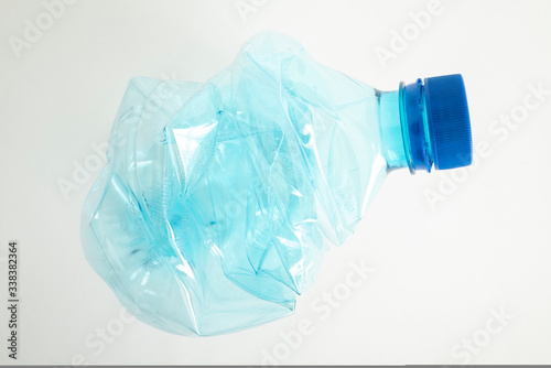 bouteilles en plastique recyclable 3