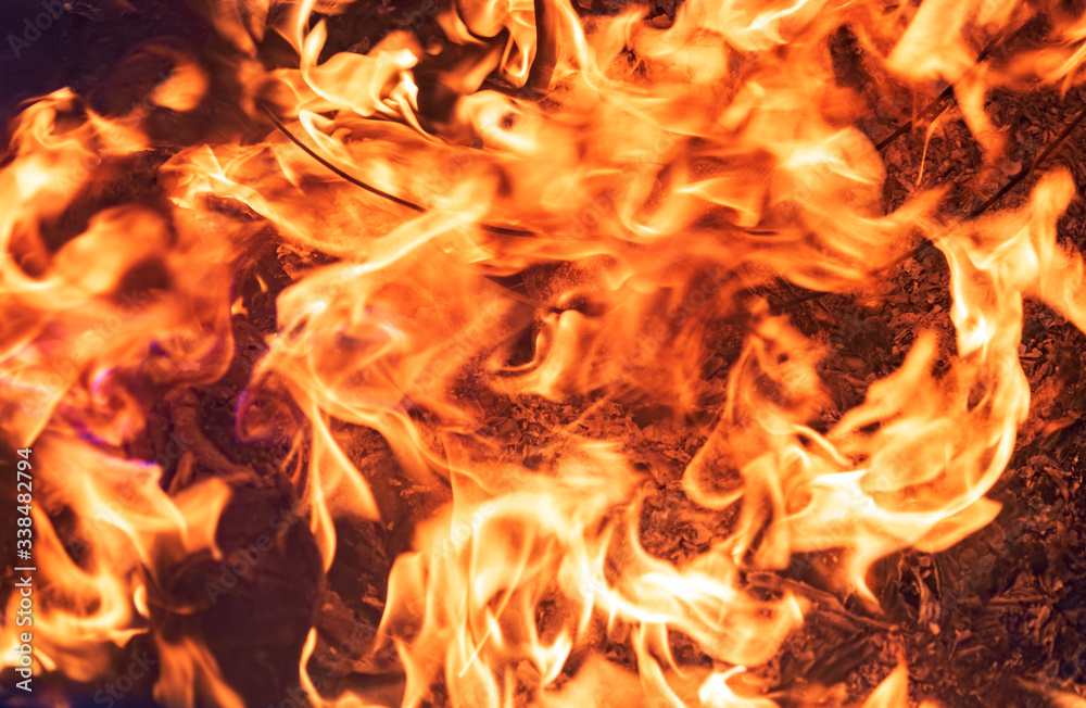 The fire, burning debris, there is no focus. Large burning fire. The fire, burning debris, there is no focus. Large burning fire.