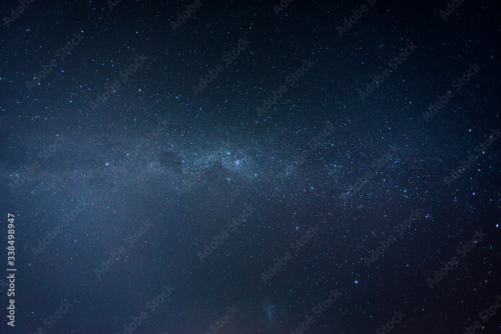 via láctea,estrelas,céus,estrelado,homem,paisagem, noite,noturna,árvores via láctea,estrelas,céus,estrelado,homem,paisagem, noite,noturna,árvores