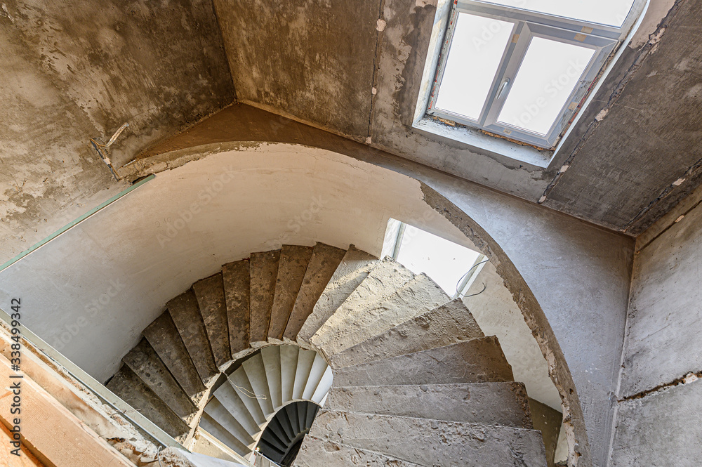 Fototapeta premium Russia, Moscow- December 05, 2019: rough repair for self-finishing. interior decoration, bare walls of the room, stage of construction