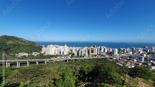 vista panorâmica de vitória, cidade, água, mar photo