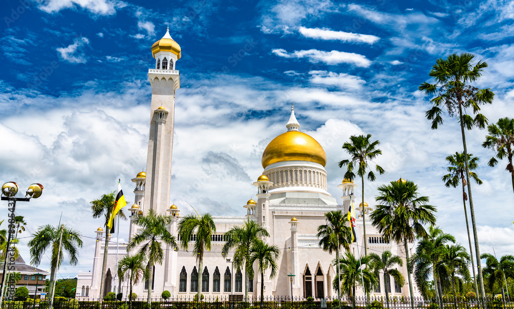 Omar Ali Saifuddien Mosque in Bandar Seri Begawan, the capital of Brunei