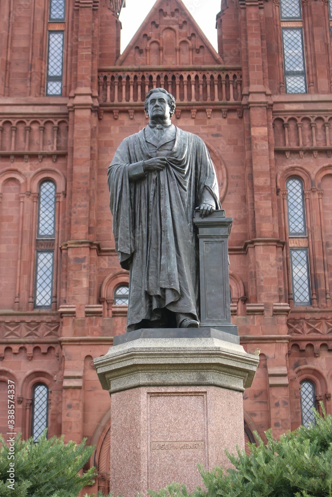 Statue of Joseph Henry