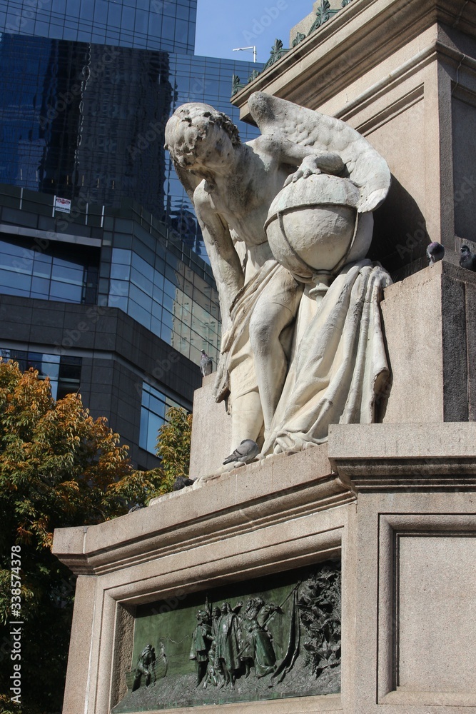 Obraz premium Statue Columbus Central Park