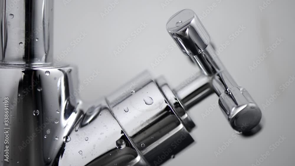 The sound of the dripping tap, in the everyday situation of a kitchen