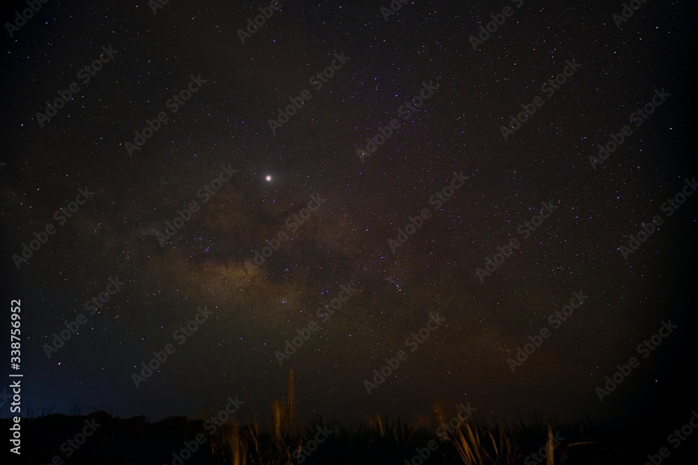 Naklejka premium 日本最南端の有人島「波照間島」の星空