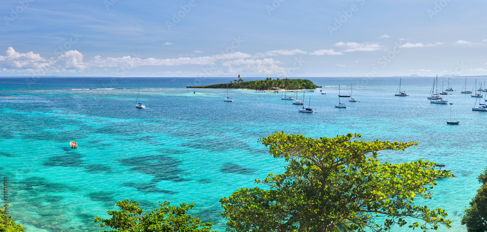 Guadeloupe, une île des Antilles françaises.