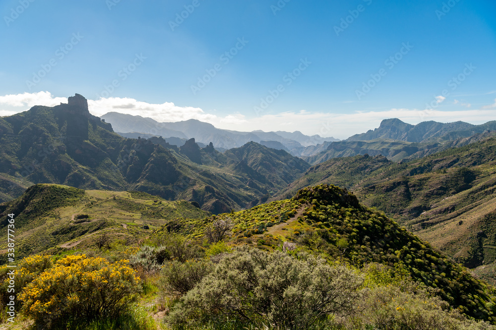 Panorama Blick auf Gran Canaria von Tejeda zum Roque Nublo und Bentayga
