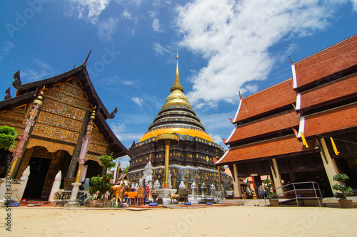 Fotografija Pagoda of Wat Phra That Lampang Luang