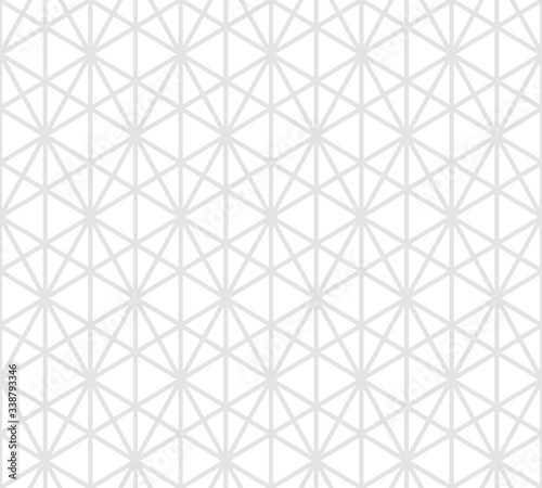 Geometric triangles seamless pattern. Subtle vector abstract white and light gray graphic texture. Simple repeat monochrome background with triangular grid, hexagons, rhombuses, net. Modern geometry