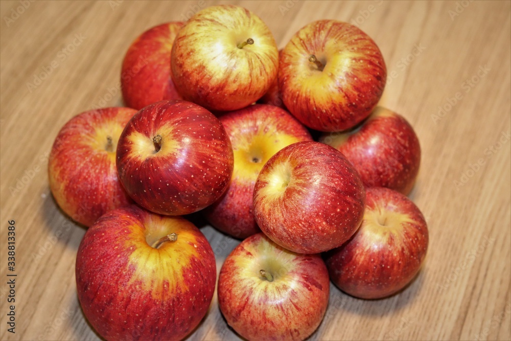 Red apples, a delicious fruit and rich in nutrients. Red apples, a delicious fruit and rich in nutrients.