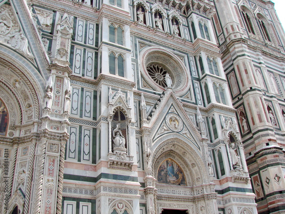 The architectural grandeur, as well as the beauty of sculptural compositions, wall paintings, and iconic cathedrals and temples of the Medici family.