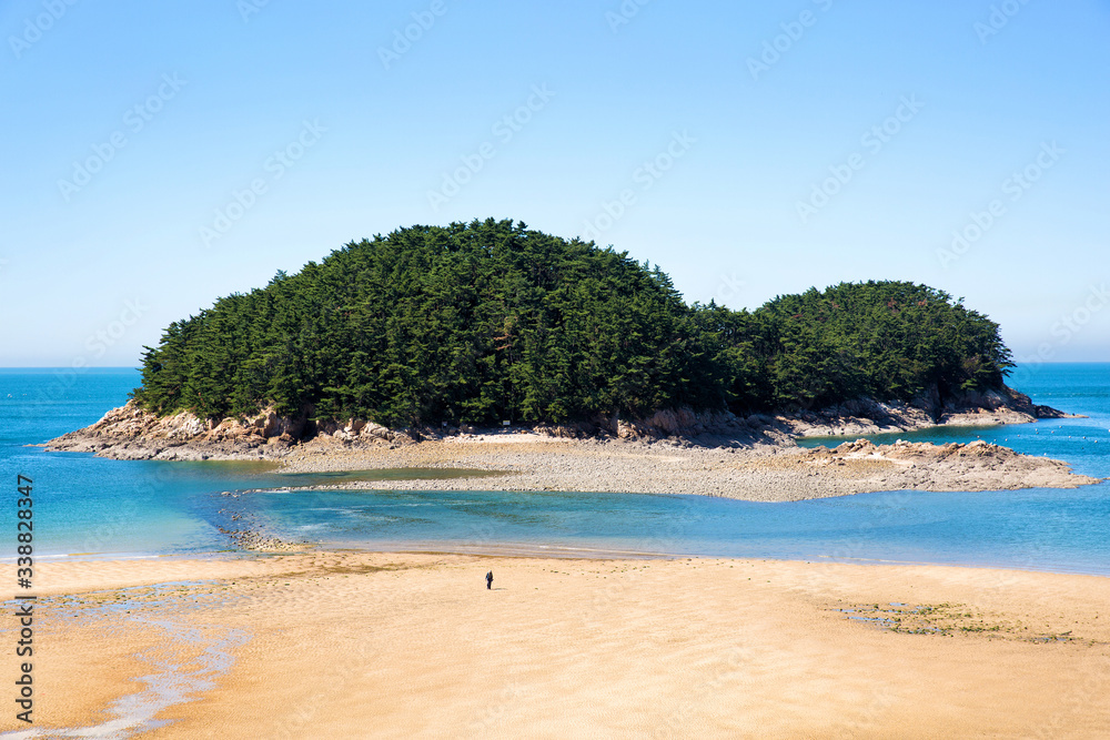 Nangsae island in Taean-gun, South Korea. Small uninhabited island.
