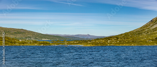 Bergsee in Norwegischer Landschaft bei Skjåk