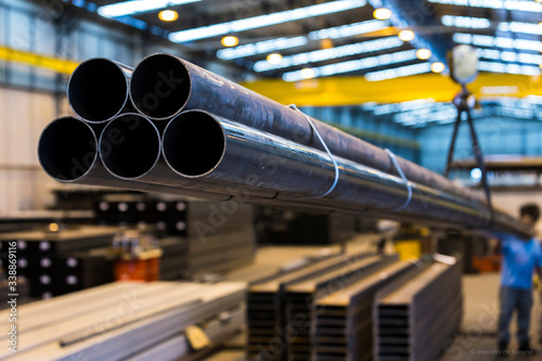 industria de tubos metalurgia © Art by Pixel