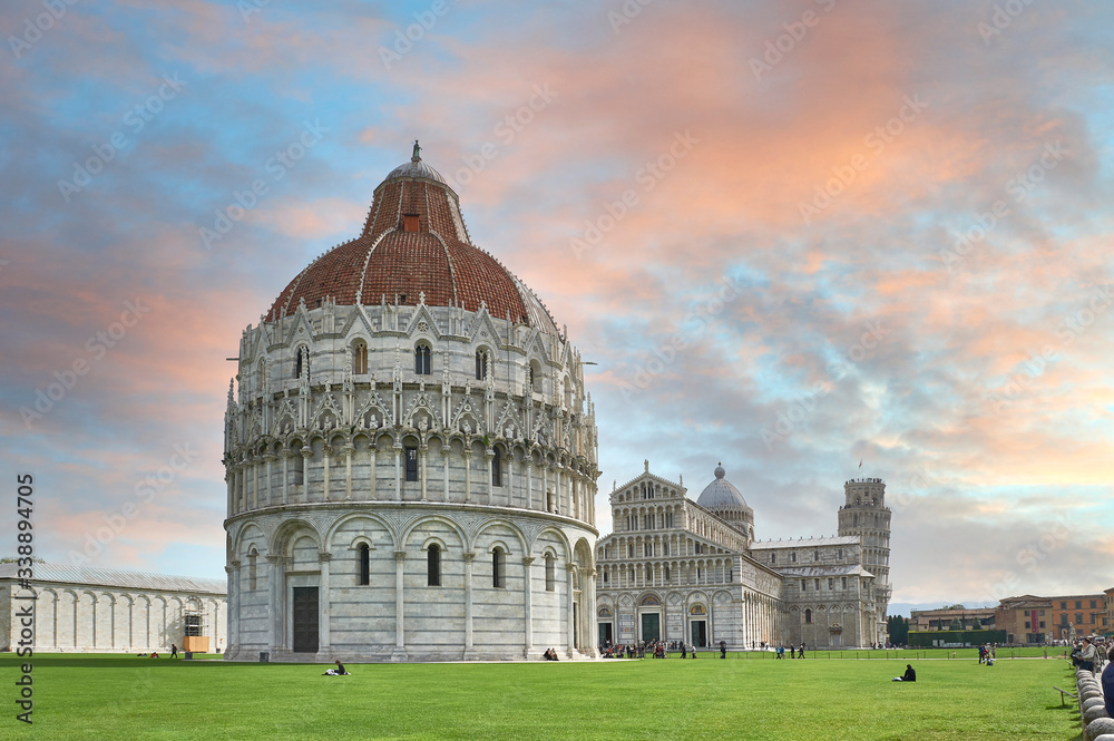 Pisa Baptistery Cathedral Duomo Piazza del Duomo Cathedral Square Campo dei Miracoli UNESCO world heritage site Tuscany, Italy, Europe.