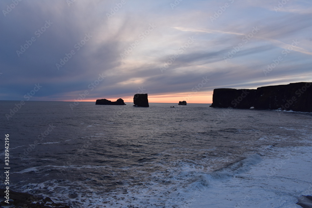Fototapeta premium sunset over the ocean