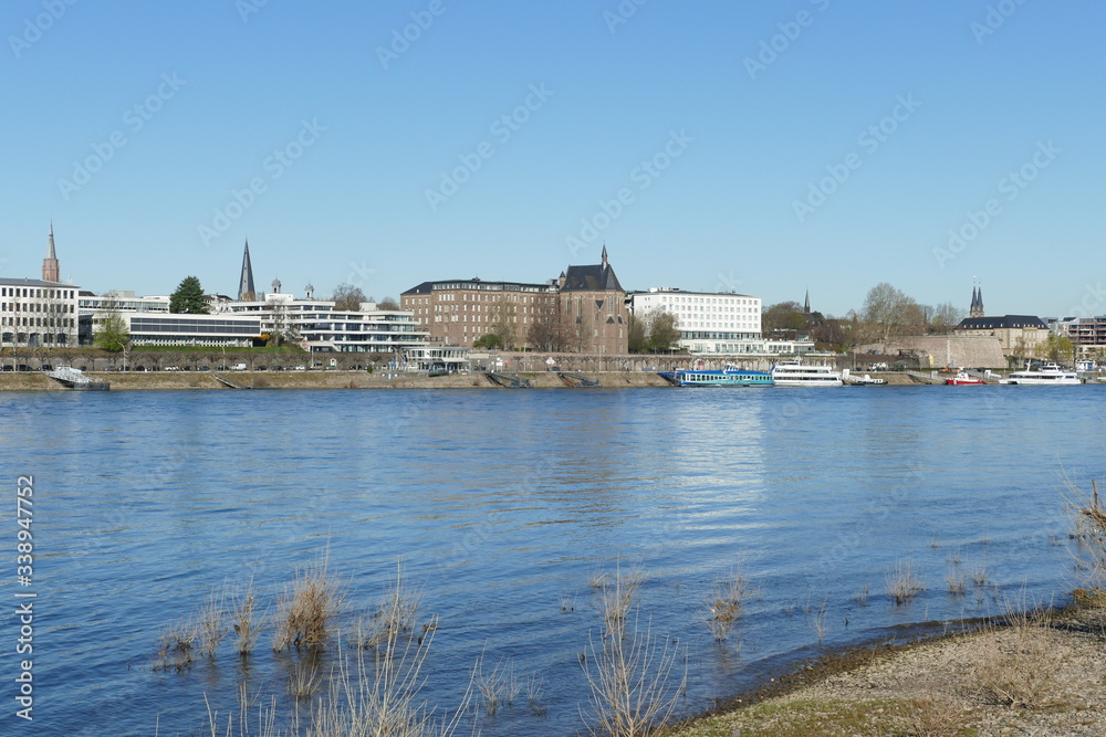 Blick auf Bonn am Rhein