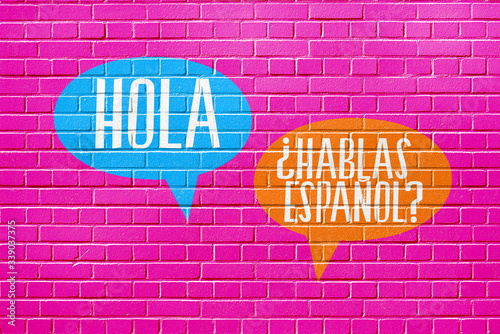 Eine Wand, Sprachschule und Frage Sprechen Sie spanisch