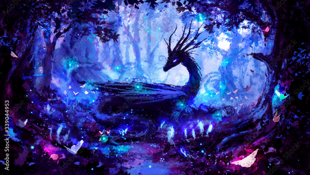Obraz premium Piękny czarny smok w nocnym lesie, spokojnie leżący na polanie, otoczony wieloma drzewami, świetlikami i świetlistymi roślinami, pomalowany imitacją oleju. Ilustracja 2d.
