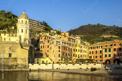 Obraz na płótnie Vernazza in Cinque Terre w salonie