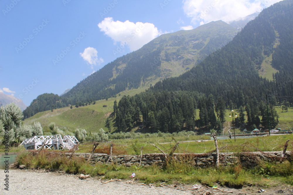 Obraz premium BEAUTIFUL VALLEY OF INDIA