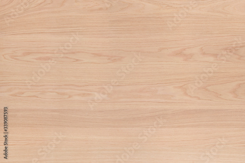 Oak veneer, natural wood texture for the manufacture of furniture, parquet, doors.