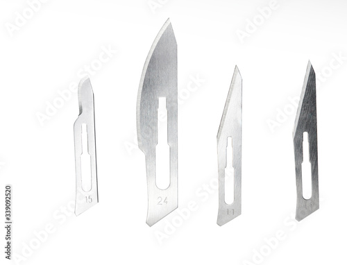 Types of surgical scalpel blades