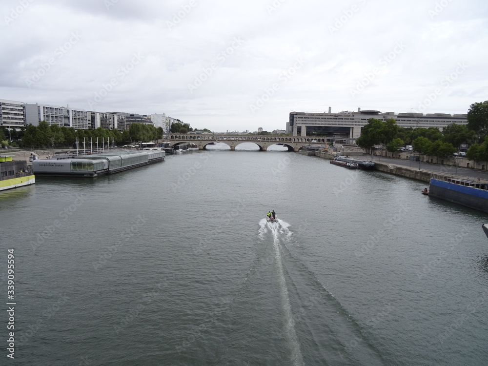 Bercy is one of the districts of Paris Bercy is one of the districts of Paris
