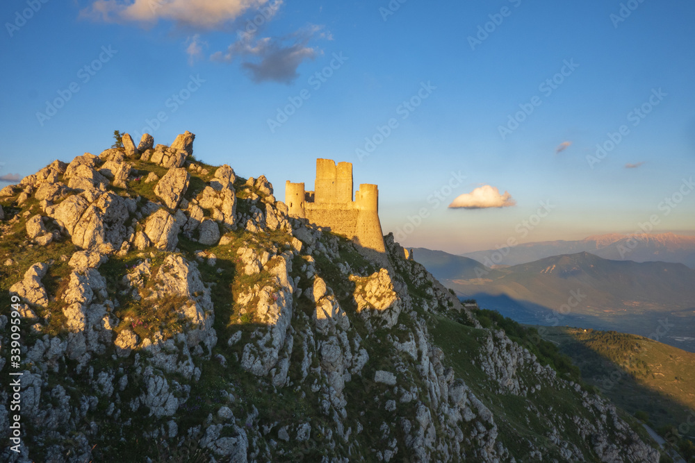 Particolare di Rocca Calascio in Abruzzo