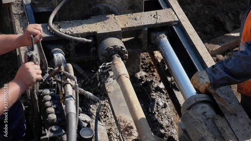 Horizontal Directional Drill. Pneumatic device for laying cables and pipes underground.