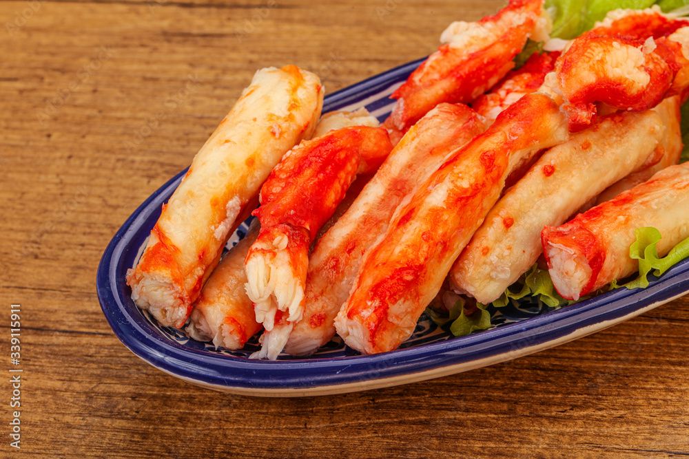 Natural luxury crab meat fillet