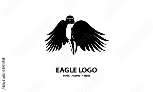 siluet Elang sederhana, cocok untuk simbol bisnis atau logo	