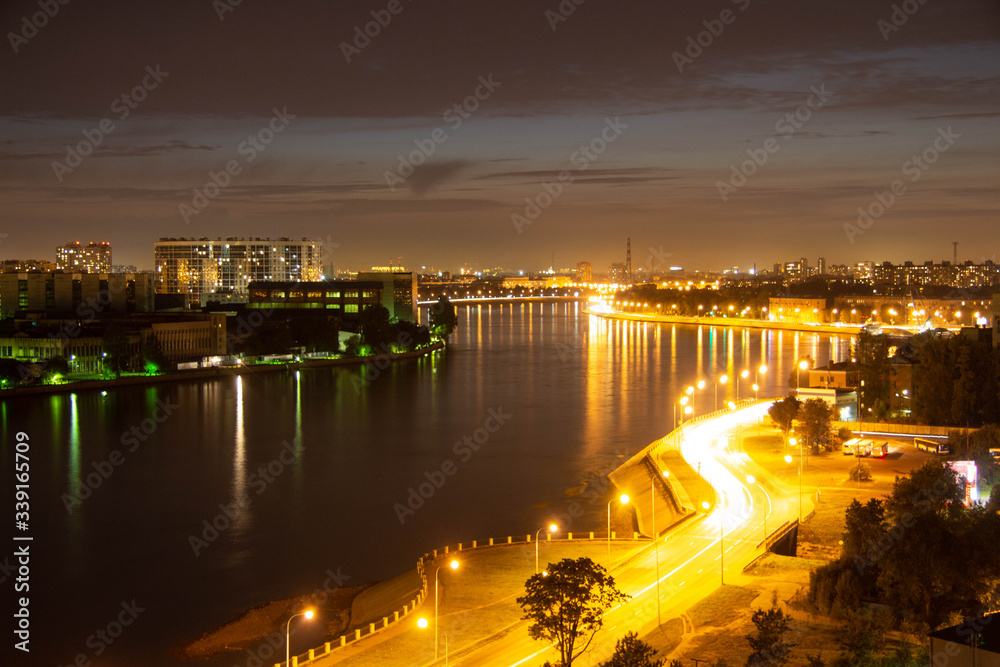 night view of the neva river