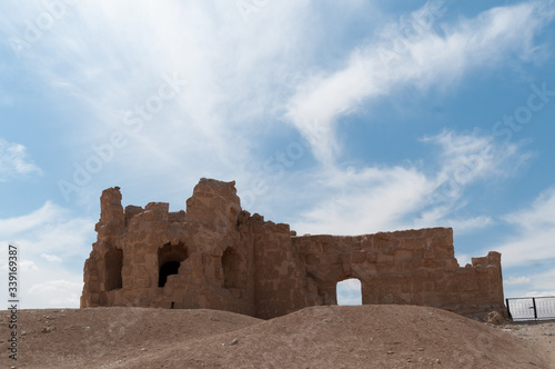 Antiche fortezze mussulmane nel deserto siriano