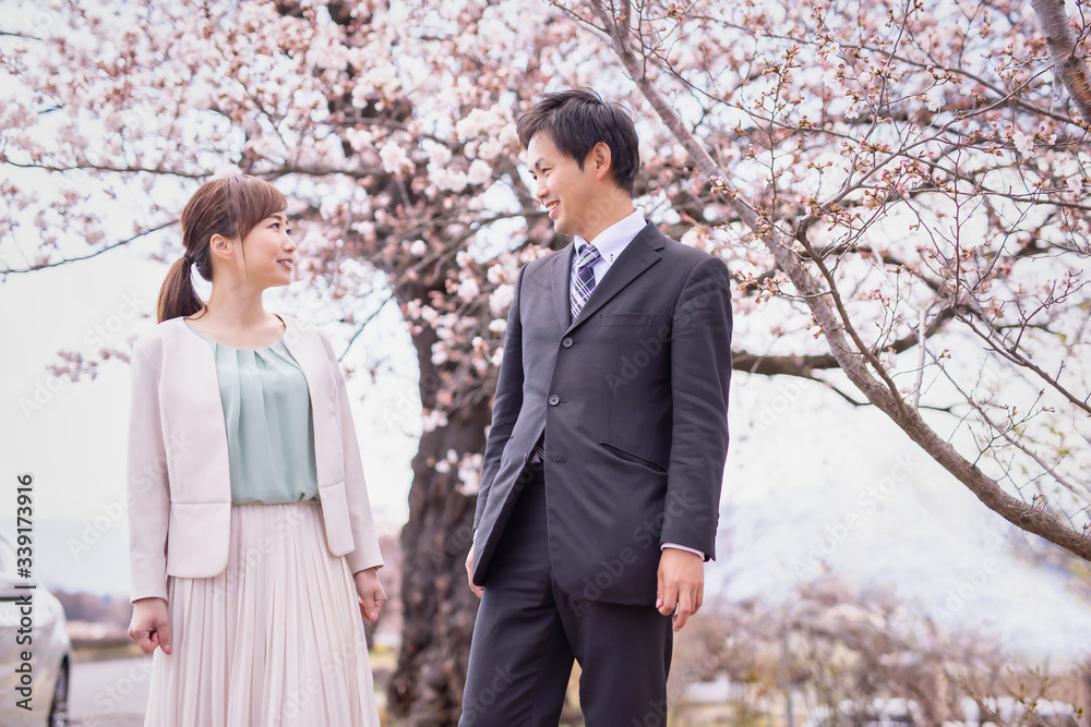 春の男女
春の男女