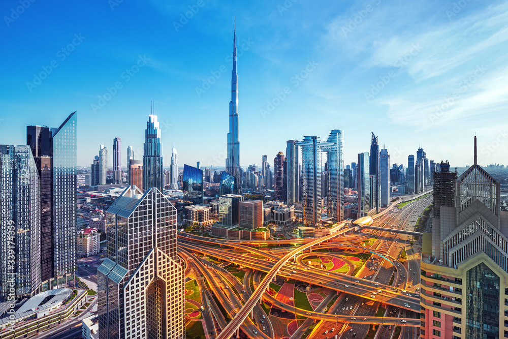 Obraz premium Dubai city center skyline, United Arab Emirates