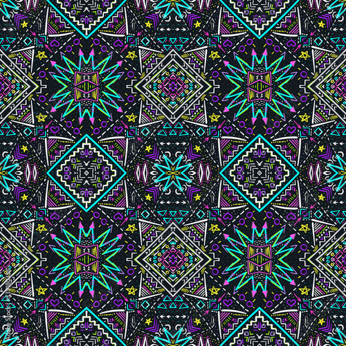 Ethnic pattern. Aztec fabric. Geometric tribal ornament. Brazilian or Mexican print. Clothes or interior design. Traditional homespun textile. Vector seamless pattern.