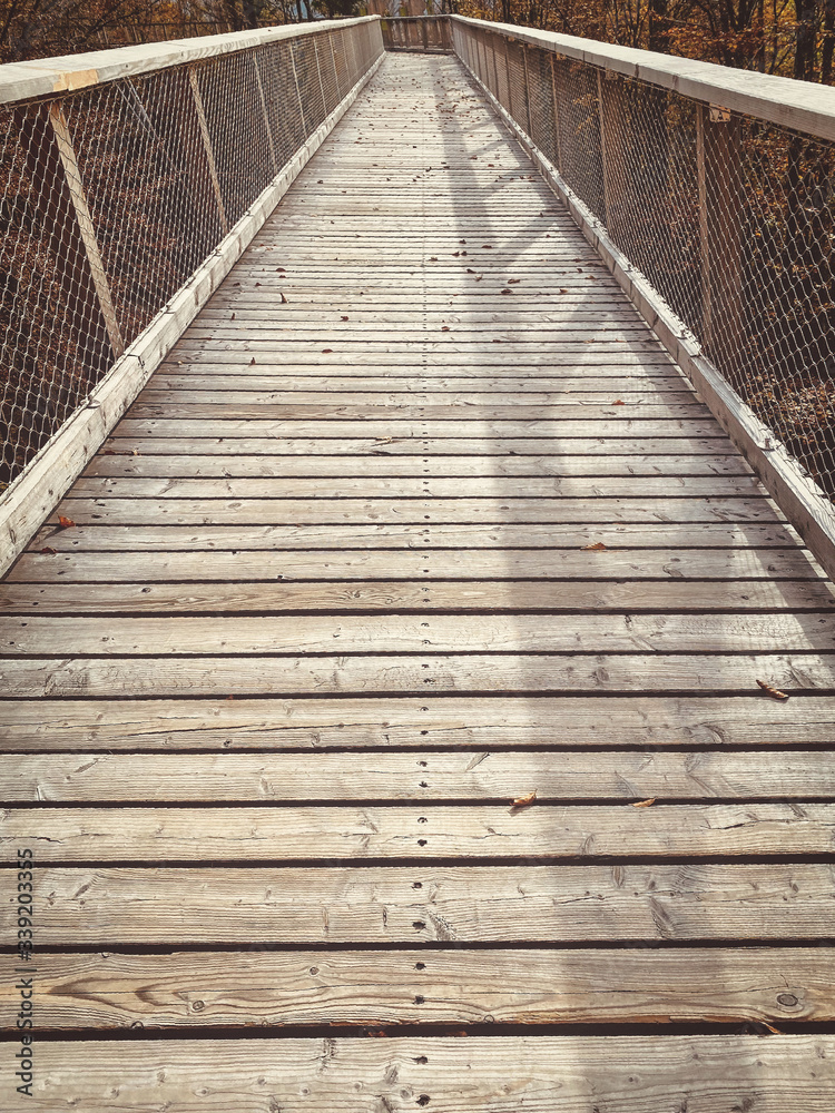 Fototapeta premium Auf der Brücke