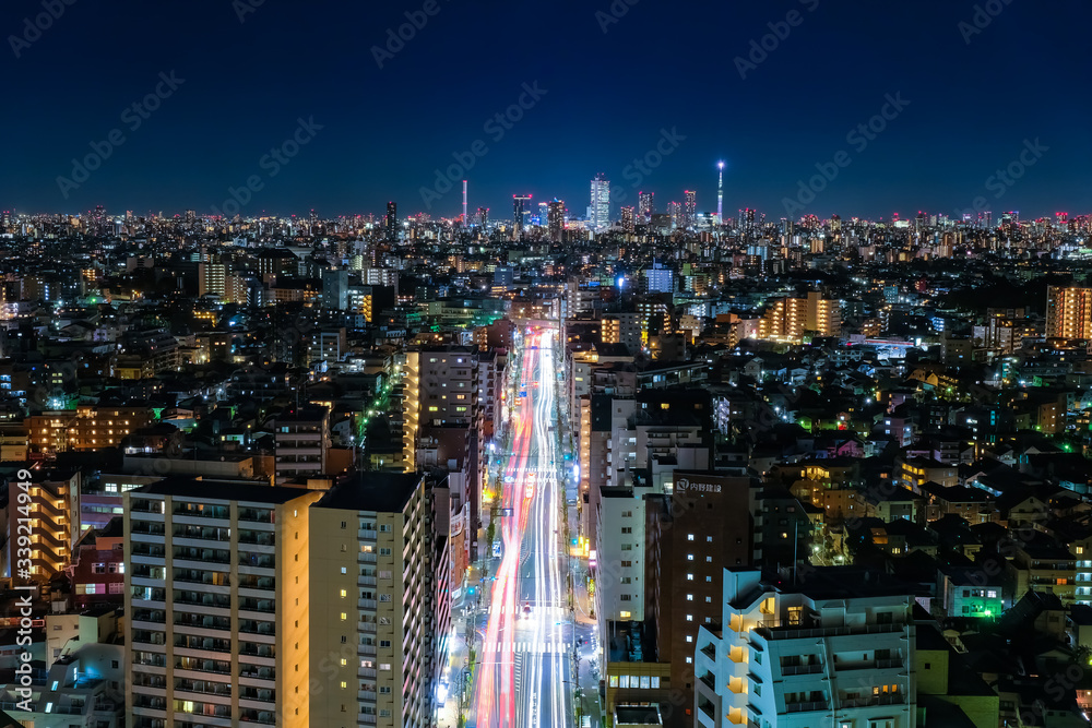 Naklejka premium 東京 夜景 練馬区役所 展望ロビーから 池袋方面